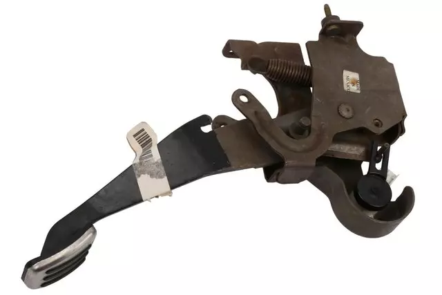 Clutch Pedal - GM (15876089)