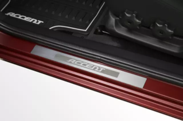 U84501E300 - : Aluminum Door Sills - 3 And 4 Door for Hyundai Image