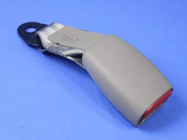 3 Passagers, Intérieur Ceinture De Securite, Côté Droit - Mopar (0YZ581J3AA)