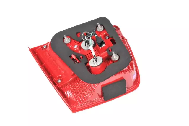 22907312 - Electrical: Backup Lamp Assembly for Chevrolet: Malibu, Malibu Limited Image