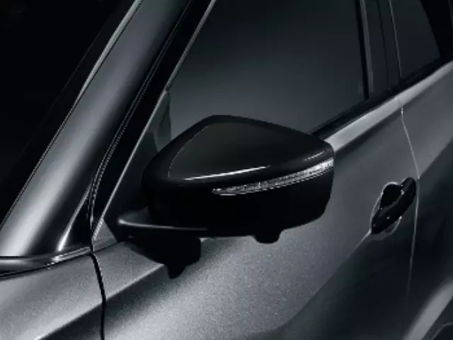T99L25RL0B - Interior: Mirror Covers W/ Turn Signal, Color Studio for Nissan: Kicks Image