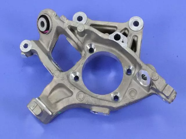 Rear Knuckle, Right - Mopar (68159596AC)