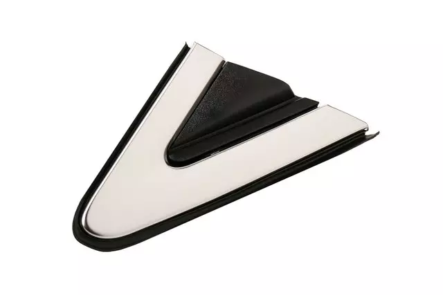 Front Passenger Side Fender Rear Upper Molding - GM (20833655)