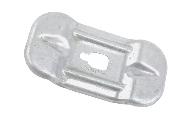 Door Shell Bracket - GM (84117805)