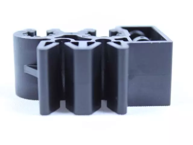 68044129AA - Fuel: 4 Way Clip for Mopar Image