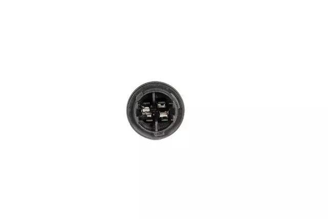 16530707 - Electrical: Socket for Buick: LaCrosse | Chevrolet: Cobalt, Express 1500, Express 2500, Express 3500, HHR | GMC: Savana 1500, Savana 2500, Savana 3500 | Pontiac: G5 Image