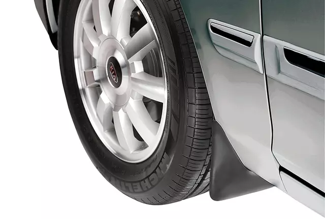 P84603F100 - Exterior: Splash Guards - Front for Kia: Amanti Image