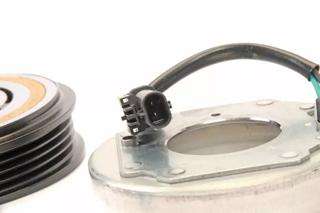 1540563 - HVAC: ACDelcoâ„¢ Clutch for GM Image