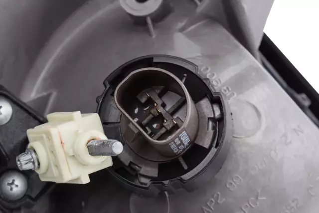 22672208 - Electrical: Headlamp Assembly for Pontiac: Grand Am Image