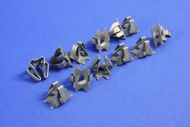 Mounting Clip - Mopar (6505877AA)