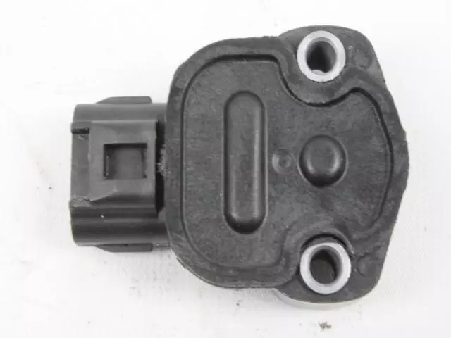 68405577AA - : 1998-2005 Mopar Throttle Position Sensor for Chrysler: Cirrus, Grand Voyager, Sebring, Town &amp; Country, Voyager | Dodge: Caravan, Grand Caravan, Neon, Stratus Image