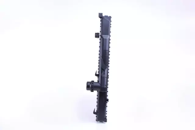 60782A - : Nissens Radiator for NISSENS Image