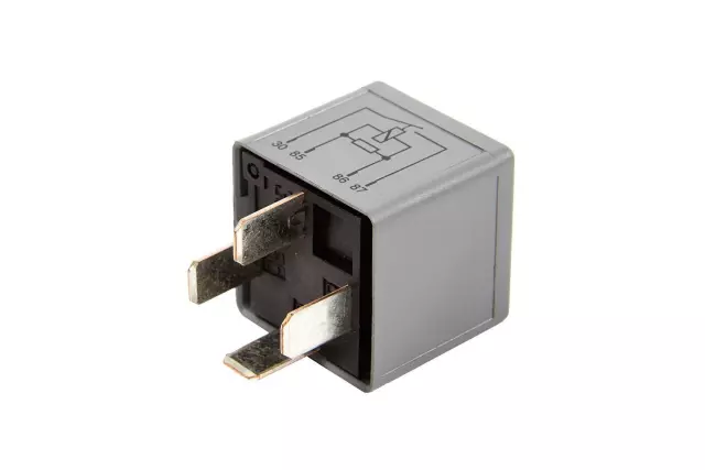 19303153 - Electrical: Relay for Buick: Encore | Cadillac: SRX | Chevrolet: Camaro, Cruze, Cruze Limited | Saturn: Ion Image