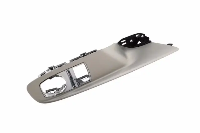 84860803 - : F Plate for GM Image