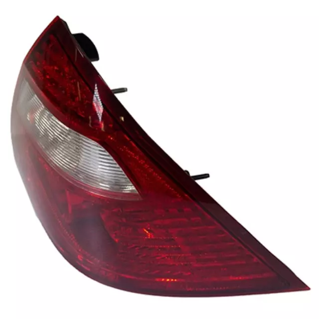 Tail Lamp Assembly - Ford (6G1Z-13404-AA)