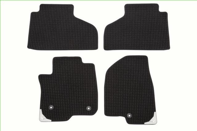 First- And Second-Row Carpeted Floor Mats - GM (84849937)