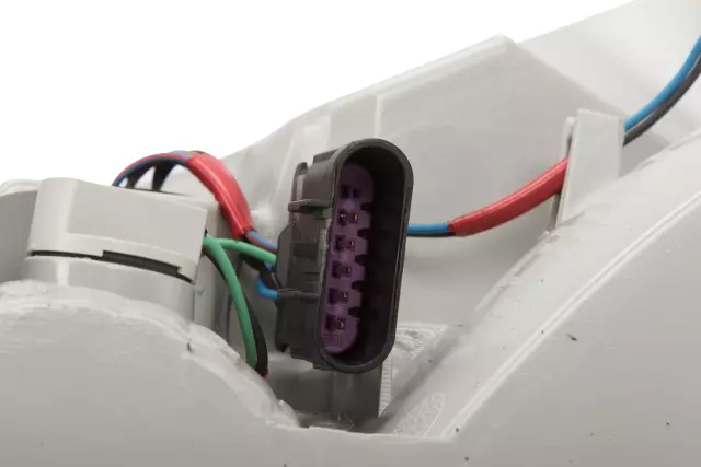 Tail Lamp Assembly - GM (22891783)