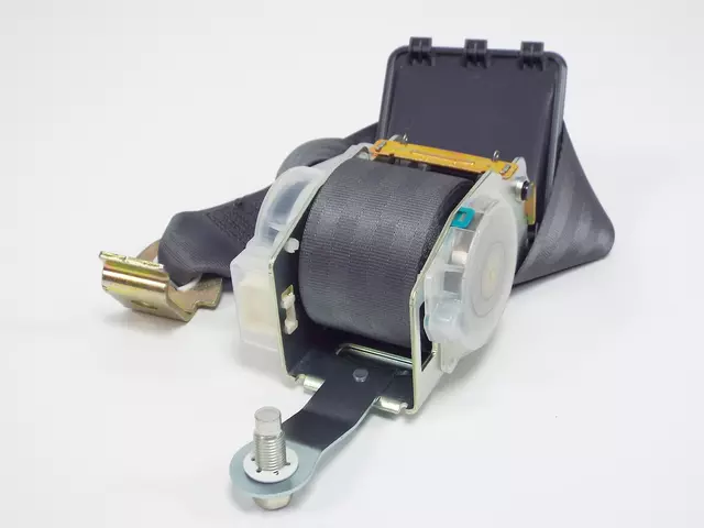 Belt Assembly,  Front Seat Outer,  Left - Toyota (73220-04031-B0)