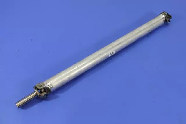 5146480AC - Rear Axle; American Axle 300 MM Dual Rear Wheels; Differential and Drive Line: Drive Shaft for Mopar Image