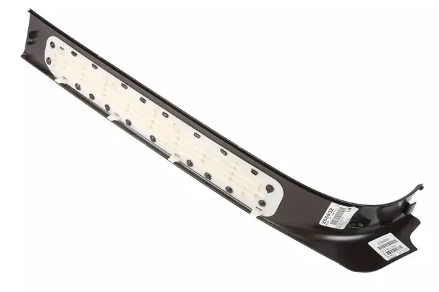 22884859 - Body: Rear Sill Plate for GM Image