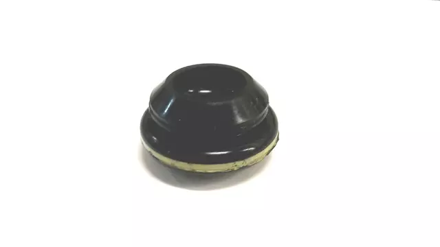 45135AE040 - : Radiator Assembly Mount Cushion for Subaru: Forester Image