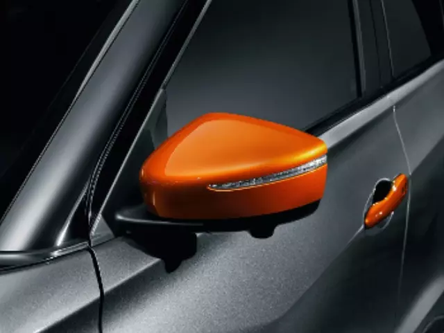 T99L25RL0F - Interior: Mirror Covers W/ Turn Signal, Color Studio for Nissan: Kicks Image