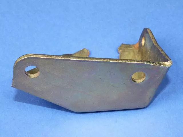 SHIFT CABLE - BRACKET | Mopar 68263751AA - Mopar (68263751AA)