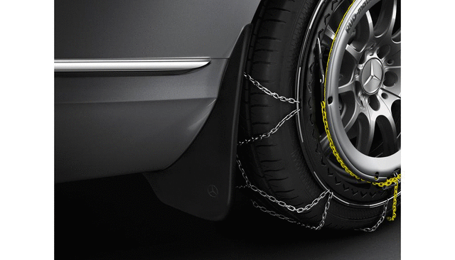 2068900900 - Exterior Detachable Parts: Mud Flap for Mercedes-Benz: 300C, 300CD, C300, C43 AMG, C63 AMG S E Performance Image