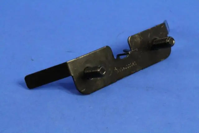 Bracket - Mopar (68213140AB)