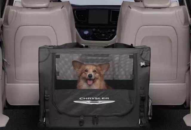 Pet Kennel - Mopar (82214536)