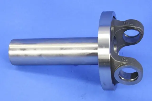 68238005AA - Rear Axle; American Axle 292 MM Single Rear Wheel; Differential and Drive Line: Drive Shaft Yoke for Ram: 2500 Image