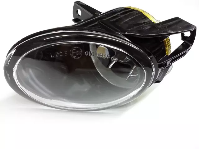 3C0941699B - : Fog Lamp Assembly for Volkswagen: Passat Image