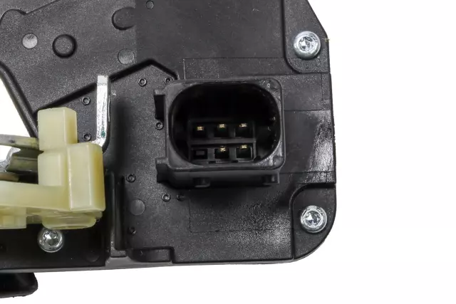 Passenger Side Front Door Latch - GM (88980998)