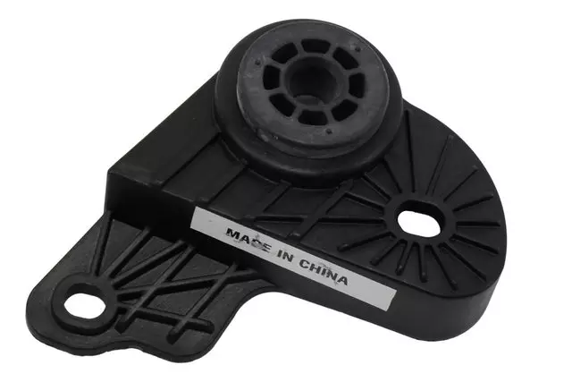 Driver Side Radiator Upper Bracket - GM (84012895)