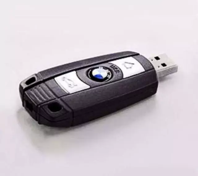 Motorola V8/V9m Snap In Adapter - BMW (84-21-0-442-784)
