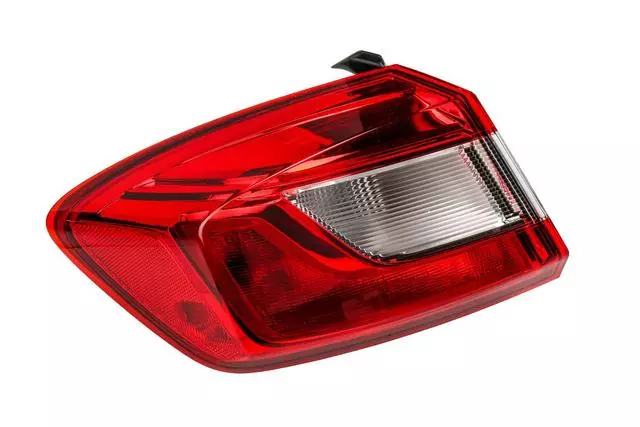 Passenger Side Tail Light Assembly - GM (84332798)