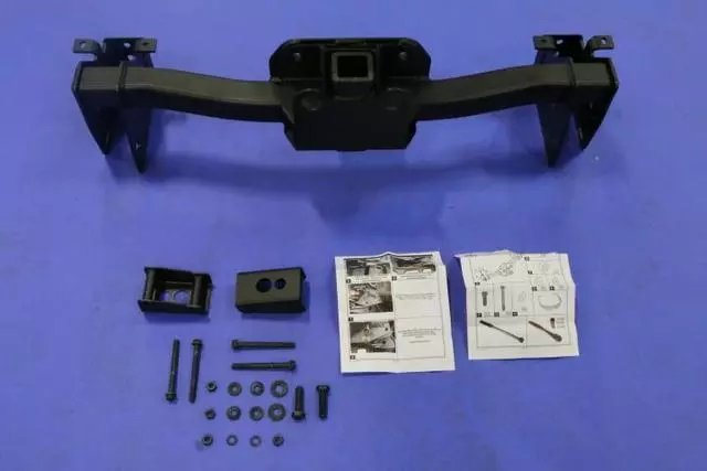 Trailer Tow Receiver Kit - Mopar (82212510)