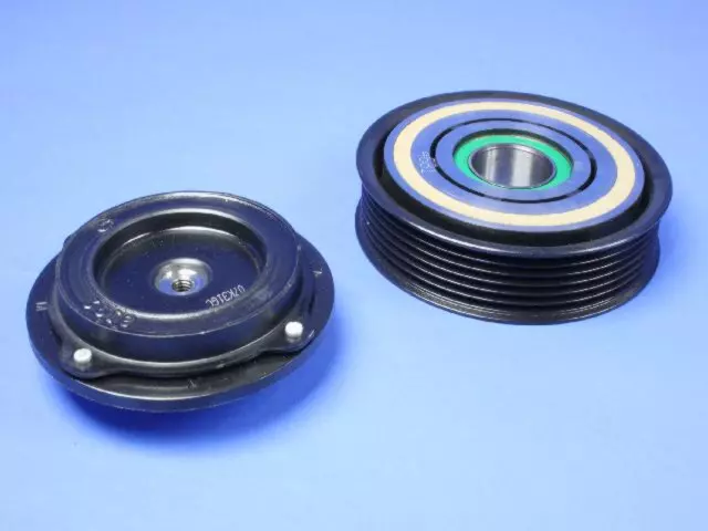 A/C Compressor Pulley Hub Kit - Mopar (68045274AA)