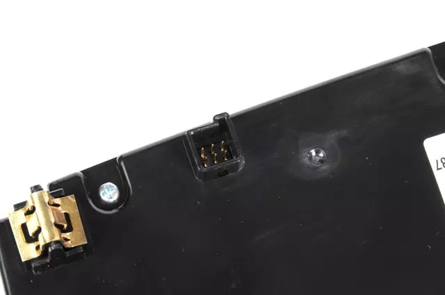 Dash Control Unit - GM (23465801)