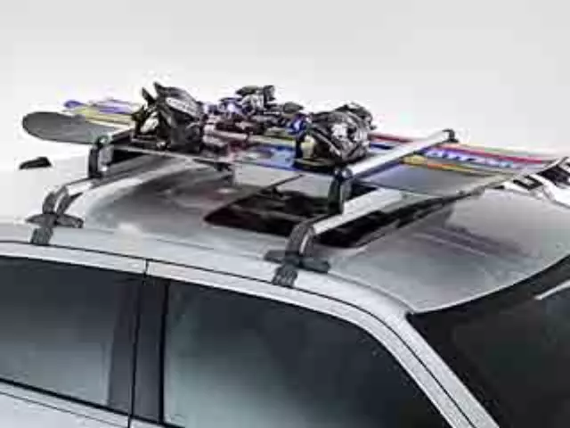Ski/snowboard Carrier Kit - Mopar (TCS92725)