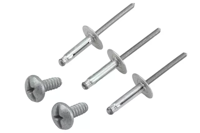 22714456 - Body: License Bracket Mount Kit for Pontiac: Sunfire Image