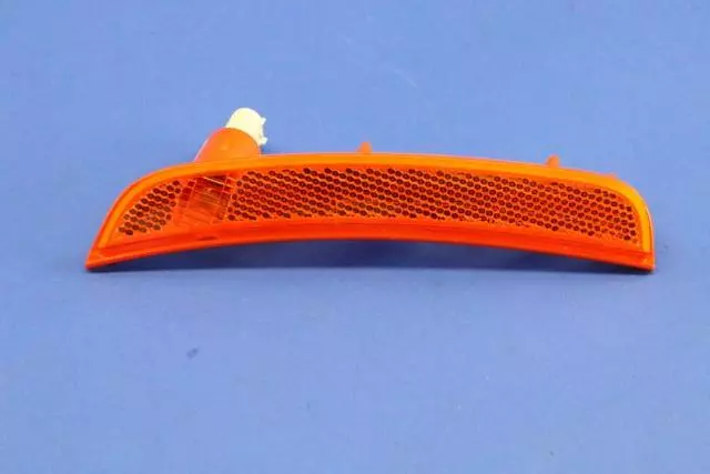 Side Marker Lamp, Right - Mopar (68194268AB)