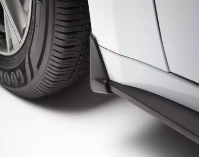 L0F46AKF01 - : Mudguards - Rear for Hyundai: Sonata Image