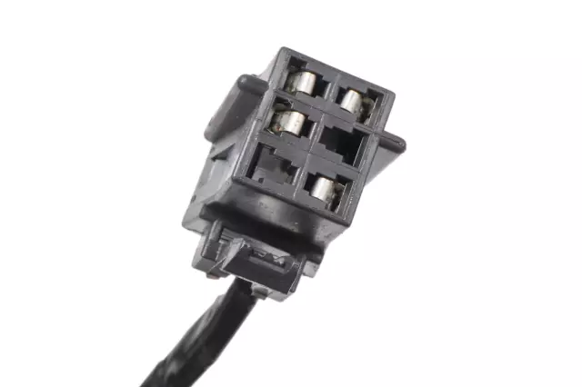 84639024 - Electrical: Tail Lamp Assembly for Chevrolet: Express 1500, Express 2500, Express 3500 | GMC: Savana 1500, Savana 2500, Savana 3500 Image