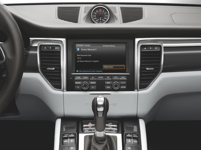 95B04490017 - Audio/Video: Mobile Phone Preparation for Porsche: Macan Image