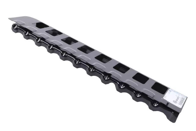 Passenger Side Underbody Rear Side Rail Bracket - GM (23497983)