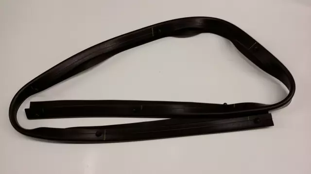 5338106100 - Body: Front Seal for Toyota: Camry Image