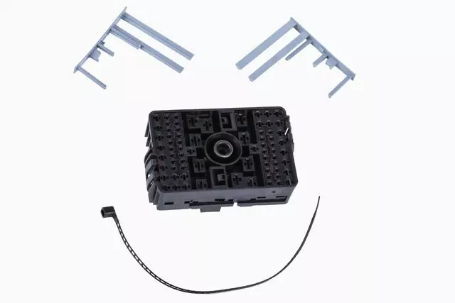 19332382 - : Wiring Harness Connector for GM Image