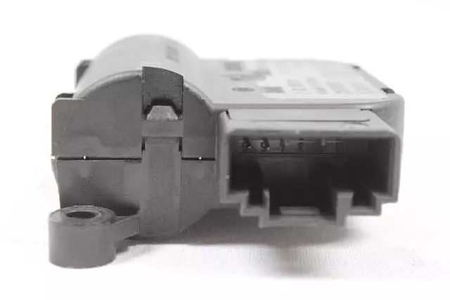 A/c And Heater Actuator - Mopar (68301772AA)