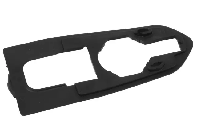 13501804 - : Door Outside Handle Insulator for GM Image